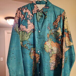 Amazing Women's Wrinkle Free Button Down Map Shirt
